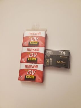Maxell Mini DV 60min Digital Video Cassette - Red/Black